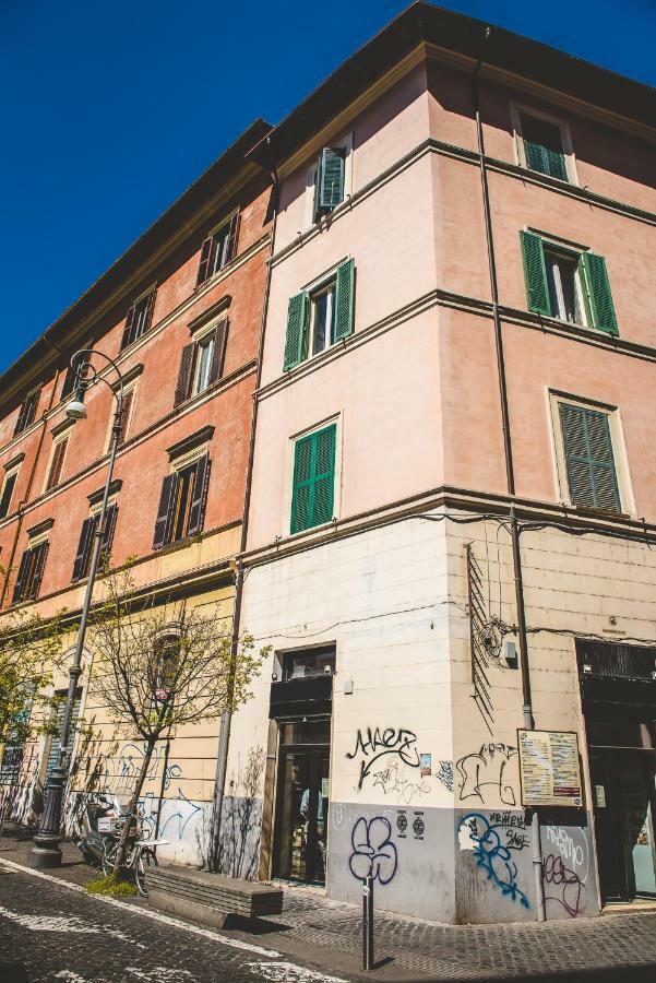 Th Trastevere روما المظهر الخارجي الصورة